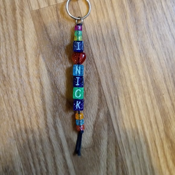 Nick Jonas button & key ring - Picture 6 of 9